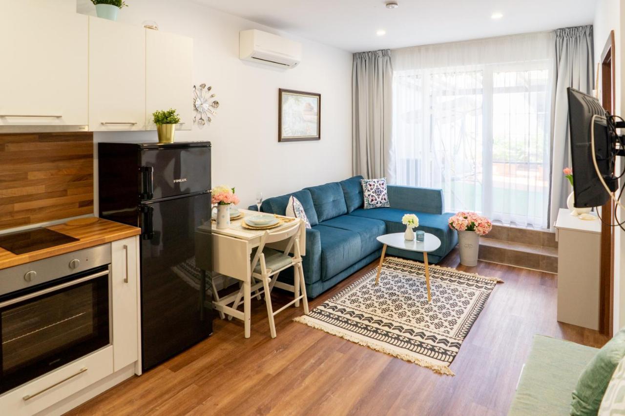 Sevastopol Apartments ヴァルナ エクステリア 写真